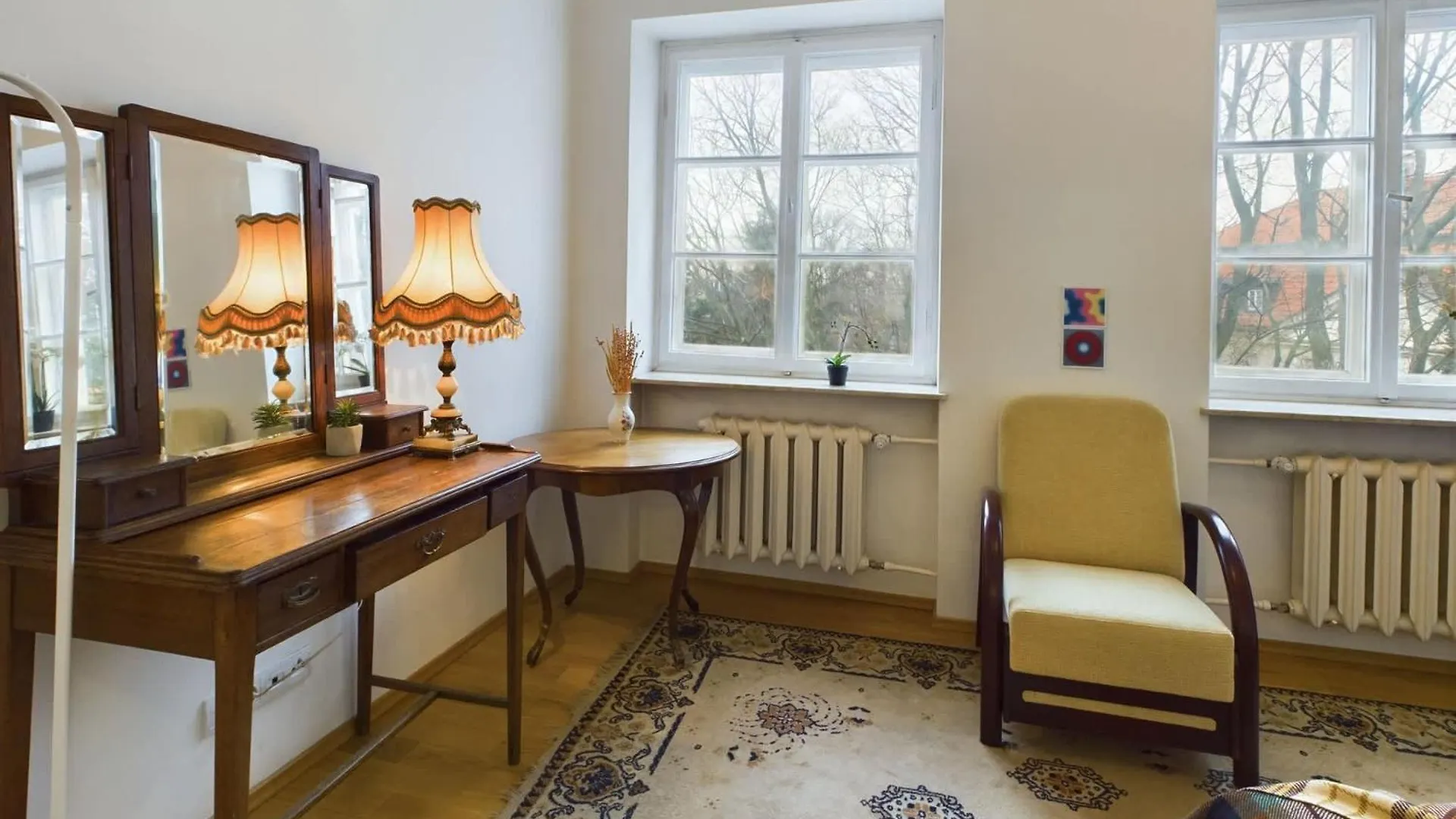 Cozy Studio In Krakowskie Przedmiescie Near Old Town By Noclegi Renters Warsaw 0*,  Poland